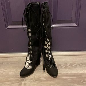 Mia lace up  heel boots size 7